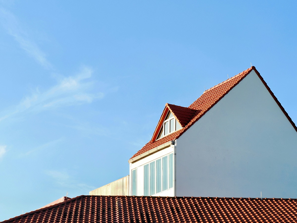 How Often Should a Roof Be Replaced for Better Performance?